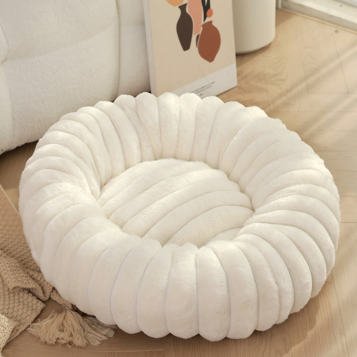 Plush Round Warm Pet Nest Bed